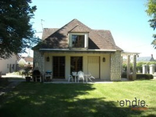 Image d'un maison 10 pièces 272 m² à 233000€ à la guerche-sur-l'aubois (18150)