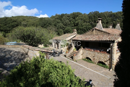 Image d'un maison 8 pièces 135 m² à 320000€ à alès (30100)