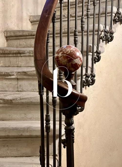 Image d'un appartement 3 pièces 108 m² à 428000€ à uzès (30700)