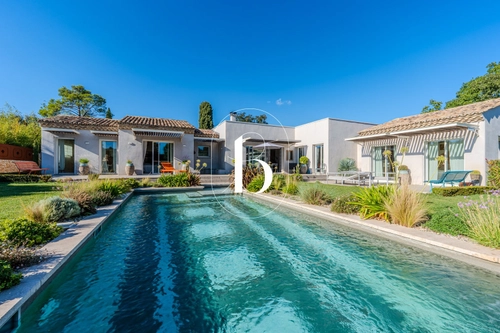 Image d'un maison 5 pièces 175 m² à 1050000€ à uzès (30700)