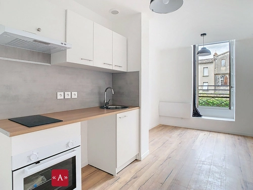 Image d'un appartement 1 pièce 19 m² à 360€ à rabastens (81800)