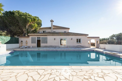 Image d'un maison 4 pièces 215 m² à 450000€ à villeneuve-lès-béziers (34420)