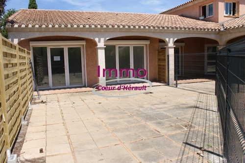 Image d'un appartement 4 pièces 68 m² à 860€ à clermont-l'hérault (34800)