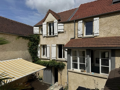 Image d'un maison 4 pièces 100 m² à 300000€ à vienne-en-arthies (95510)