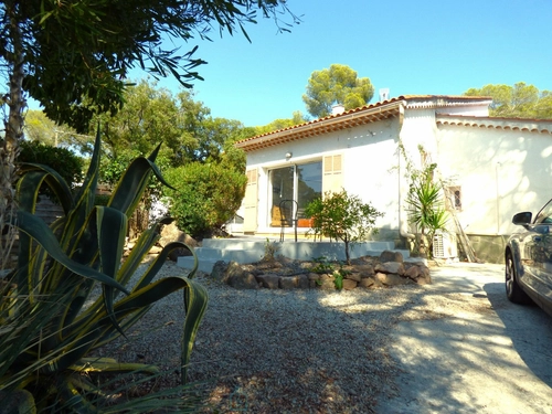 Image d'un maison 4 pièces 104 m² à 780000€ à boulouris (83700)