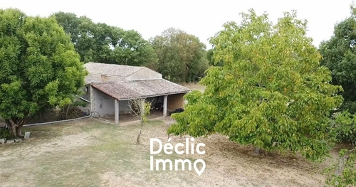 Image d'un maison 2 pièces 120 m² à 100000€ à azay-le-brûlé (79400)