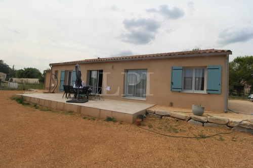 Image d'un maison 5 pièces 125 m² à 450000€ à saint-saturnin-lès-apt (84490)