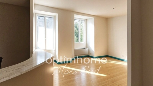 Image d'un appartement 3 pièces 60 m² à 169000€ à embrun (05200)