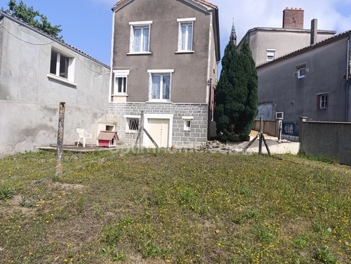 Image d'un maison 4 pièces 88 m² à 109000€ à tallud-sainte-gemme (85390)
