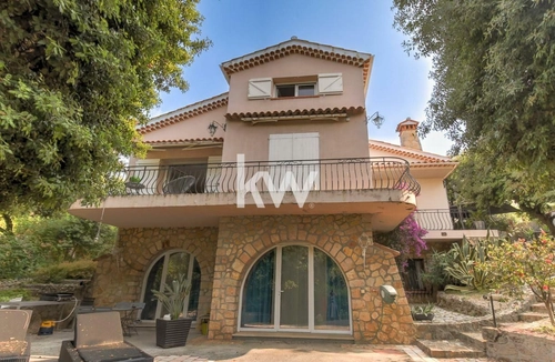 Image d'un maison 6 pièces 204 m² à 595000€ à grasse (06130)