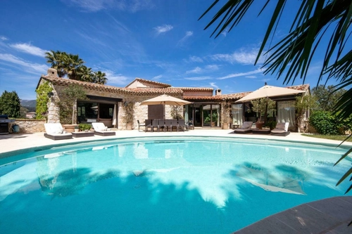 Image d'un maison 7 pièces 490 m² à 2980000€ à saint-paul-de-vence (06570)