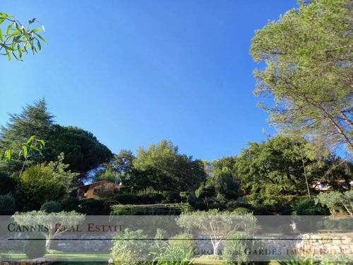 Image d'un maison 5 pièces 113 m² à 1220000€ à valbonne (06560)