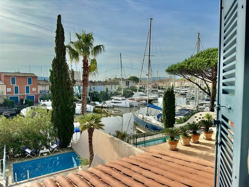 Image d'un maison 4 pièces 75 m² à 1980000€ à grimaud (83310)