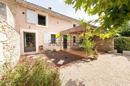 Image d'un maison 7 pièces 134 m² à 545000€ à l'isle-sur-la-sorgue (84800)