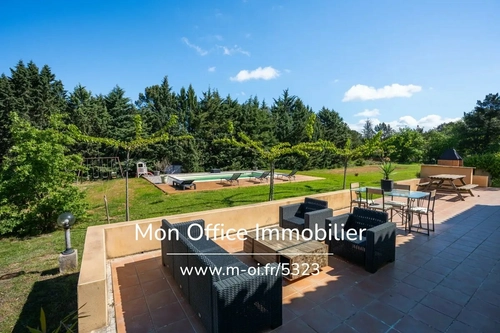 Image d'un maison 5 pièces 120 m² à 469000€ à rians (83560)