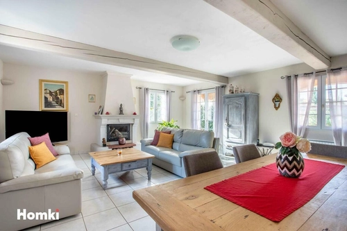 Image d'un maison 5 pièces 142 m² à 435000€ à orgon (13660)