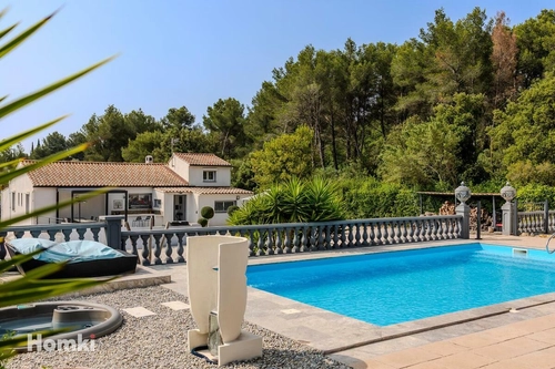 Image d'un maison 4 pièces 140 m² à 795000€ à le camp (83330)