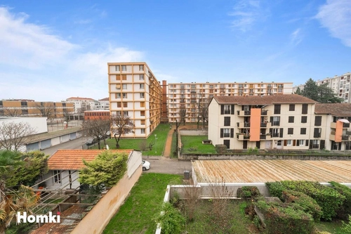 Image d'un appartement 5 pièces 109 m² à 497000€ à villeurbanne (69100)