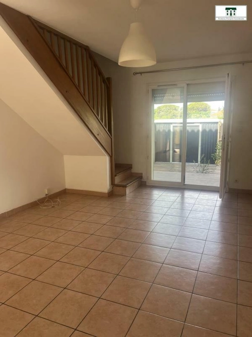 Image d'un maison 3 pièces 61 m² à 1100€ à rognac (13340)