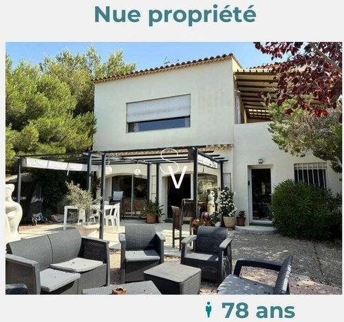 Image d'un maison 8 pièces 220 m² à 815100€ à carry-le-rouet (13620)