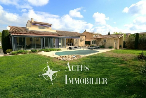 Image d'un maison 7 pièces 196 m² à 670000€ à salon-de-provence (13300)