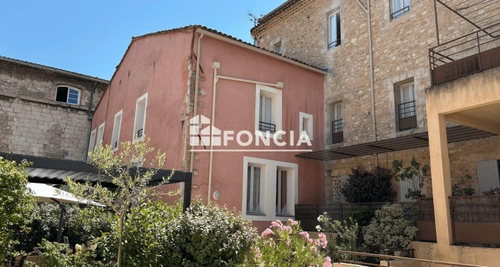 Image d'un appartement 5 pièces 115 m² à 180000€ à apt (84400)