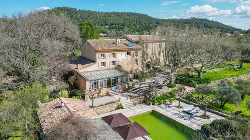 Image d'un maison 10 pièces 500 m² à 2525000€ à le val (83143)
