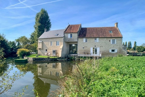 Image d'un maison 8 pièces 260 m² à 975000€ à bayeux (14400)