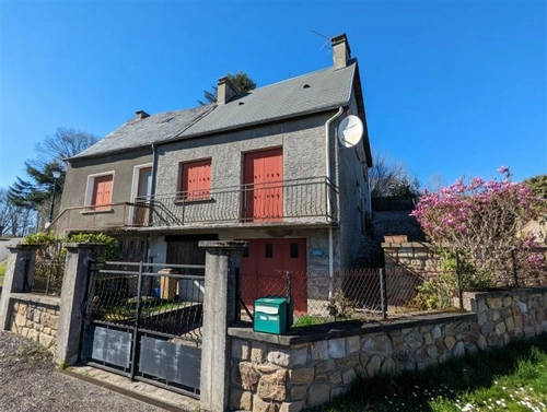 Image d'un maison 5 pièces 109 m² à 62700€ à labessette (63690)