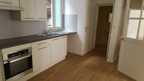 Image d'un appartement 4 pièces 76 m² à 520€ à tulle (19000)