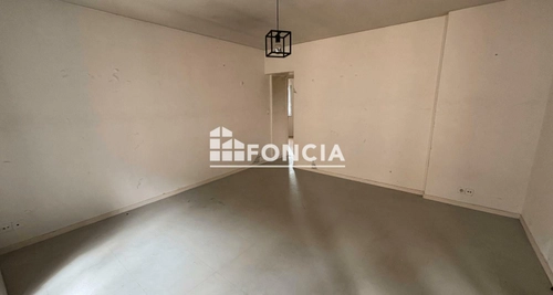 Image d'un appartement 3 pièces 62 m² à 127000€ à douarnenez (29100)