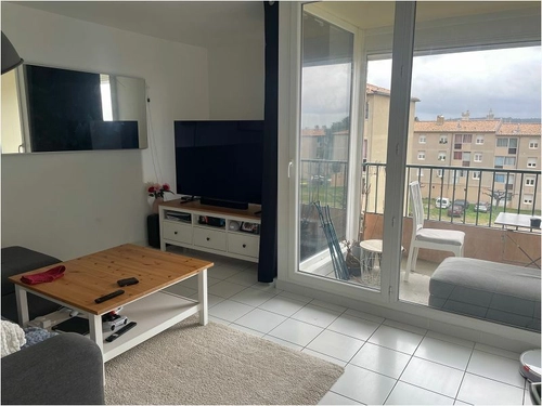 Image d'un appartement 3 pièces 66 m² à 844€ à uzès (30700)