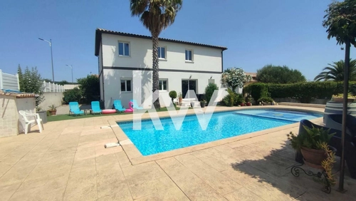 Image d'un maison 7 pièces 180 m² à 526000€ à clarensac (30870)