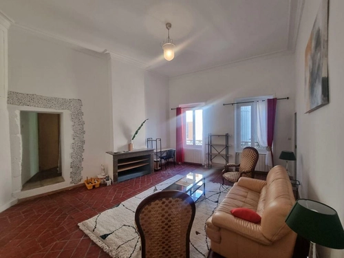 Image d'un appartement 1 pièce 65 m² à 610€ à pont-saint-esprit (30130)