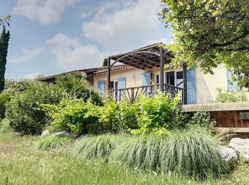 Image d'un maison 4 pièces 96 m² à 449000€ à rustrel (84400)
