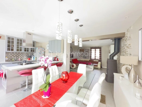 Image d'un maison 5 pièces 114 m² à 350000€ à crépy-en-valois (60800)