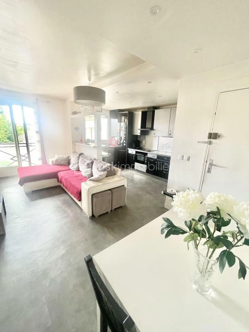 Image d'un appartement 2 pièces 40 m² à 176800€ à ozoir-la-ferrière (77330)