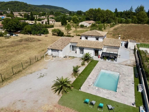 Image d'un maison 8 pièces 192 m² à 499000€ à le luc (83340)