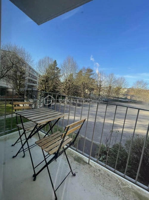 Image d'un appartement 1 pièce 12 m² à 79000€ à bailly (78870)