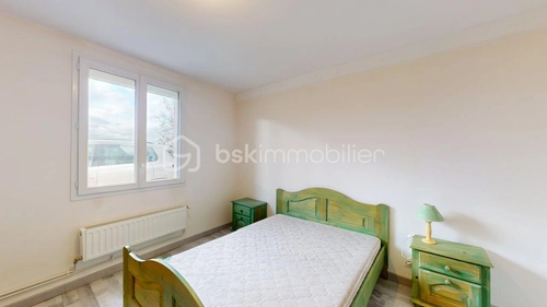 Image d'un maison 6 pièces 179 m² à 850€ à beaune-la-rolande (45340)