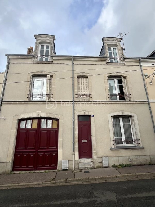 Image d'un maison 7 pièces 155 m² à 349990€ à le mans (72000)