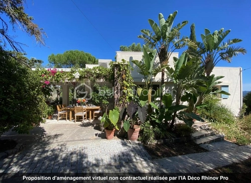Image d'un maison 4 pièces 101 m² à 449900€ à tourrettes (83440)