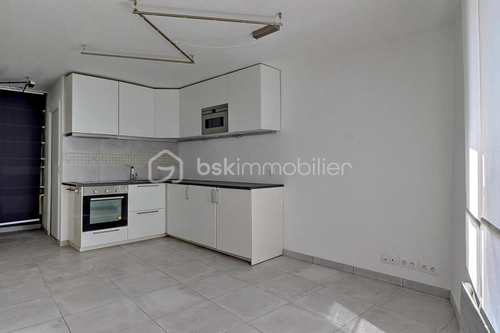 Image d'un studio meublé 22 m² à 860€ à le port-marly (78560)