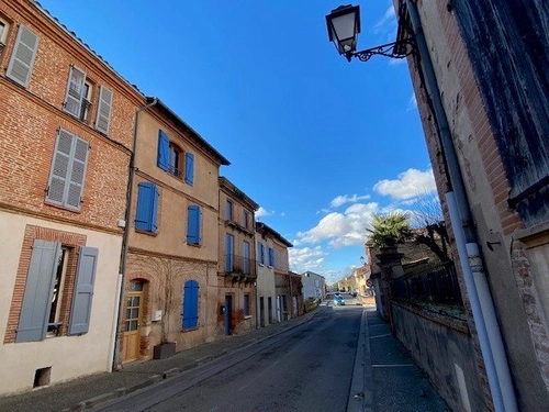 Image d'un maison 5 pièces 122 m² à 1140€ à buzet-sur-tarn (31660)