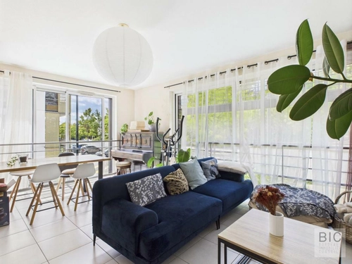 Image d'un appartement 3 pièces 65 m² à 286200€ à bordeaux (33200)