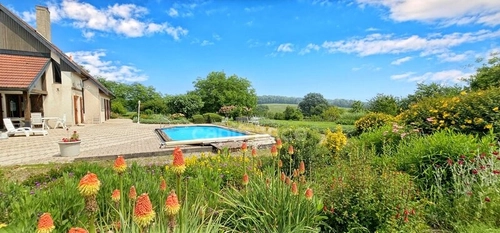 Image d'un maison 5 pièces 196 m² à 340000€ à arbois (39600)