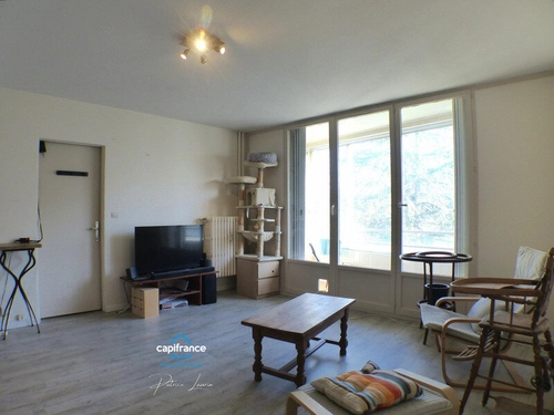 Image d'un appartement 4 pièces 82 m² à 77000€ à chenôve (21300)