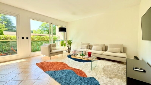 Image d'un appartement meublé 5 pièces 106 m² à 2000€ à noisy-le-roi (78590)