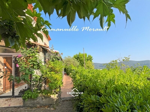 Image d'un maison 3 pièces 94 m² à 349000€ à bagnols-en-forêt (83600)