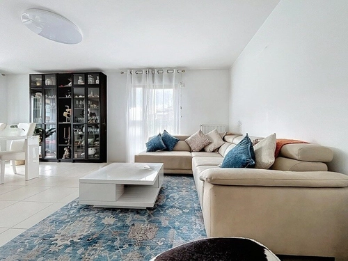 Image d'un appartement 3 pièces 73 m² à 440000€ à saint-julien-en-genevois (74160)